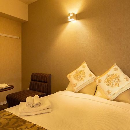 Mr. Kinjo In Minami Uebaru Aparthotel Minamiuebaru Ngoại thất bức ảnh